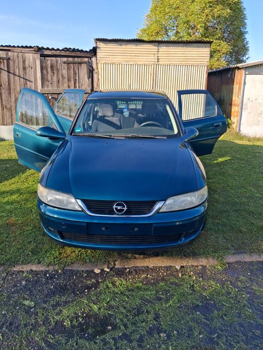 Opel  Vectra  B 1.8 benzyna
