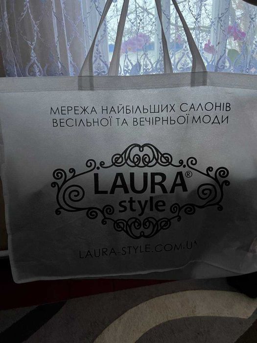 Продам сукню/плаття на випускний