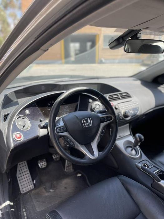 Para peças HONDA Civic VIII Hatchback (FN_, FK_)