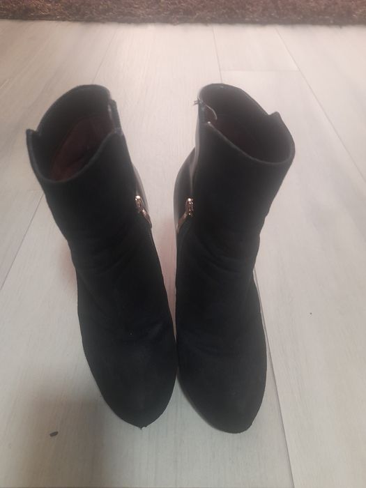 Botas em bom estado