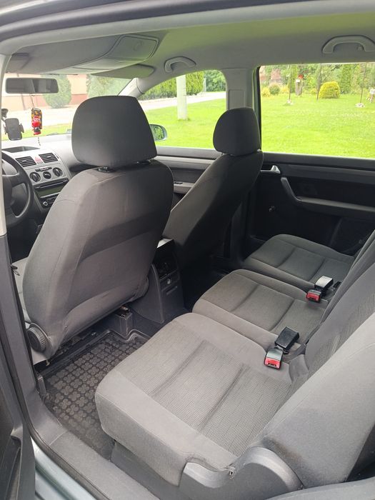 Volkswagen Touran 1.9 2009 r