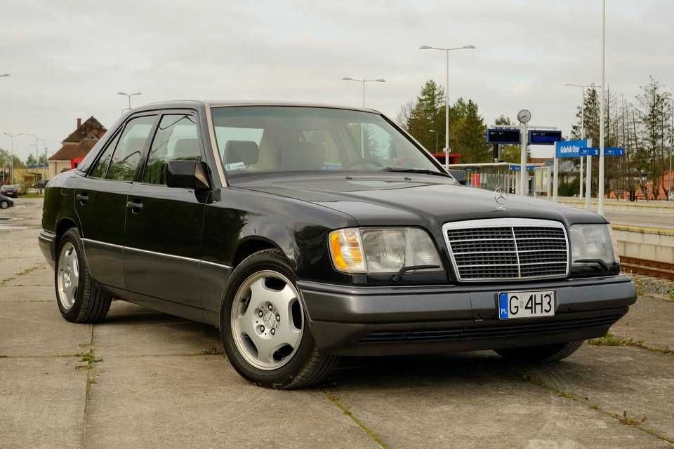 1994 Mercedes-Benz W124 e420