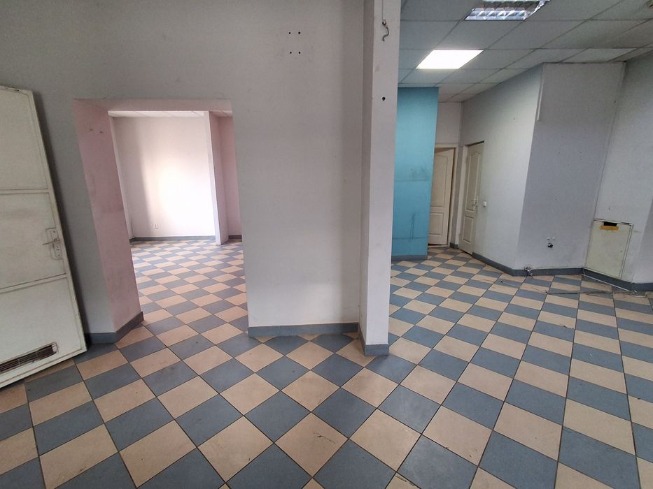 Продаж приміщення  вул Тарнавського