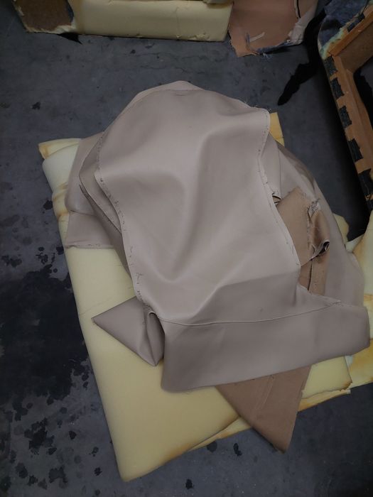 Bocados de pele/couro