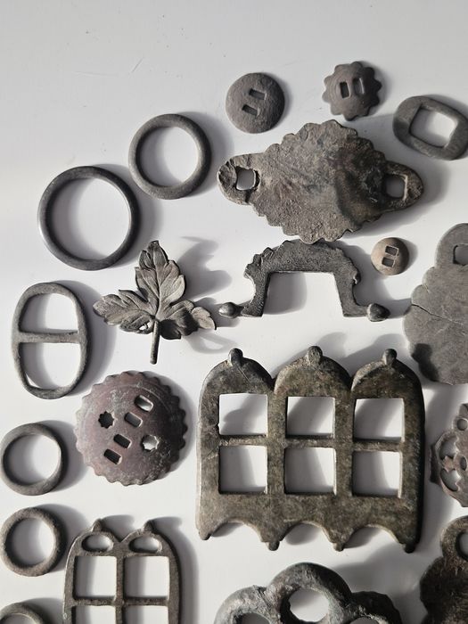 Элементы конской упряжи  17 - 19 века.