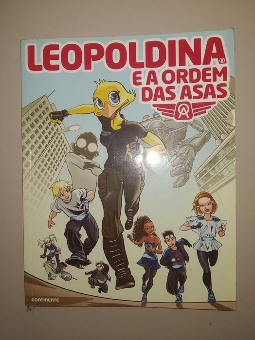Livro "Leopoldina e a ordem das Asas" + um pequeno livro infantil