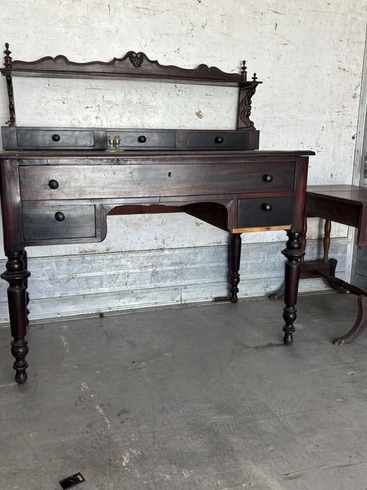 Escrivaninha romantica