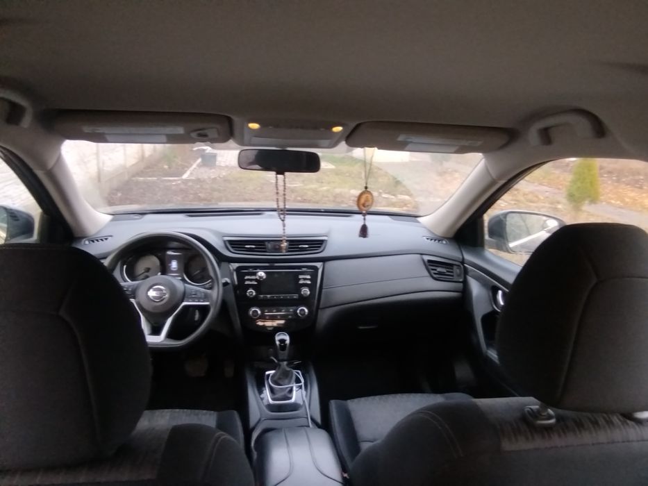 Продам авто Nissan Rogue