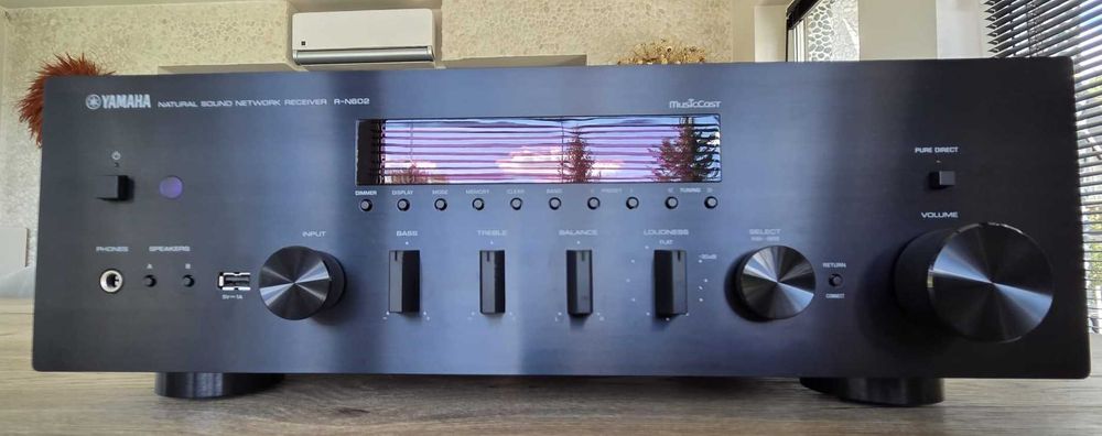 Amplituner Yamaha R-N602 super stereo