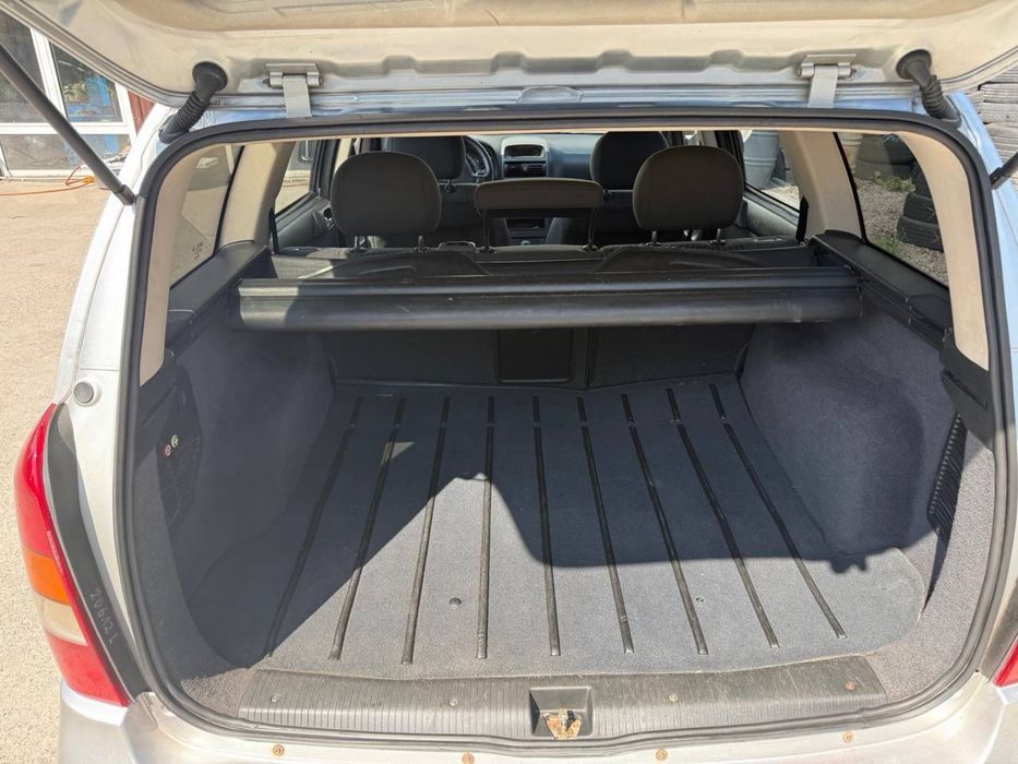 Опель Астра 1.6 бензин