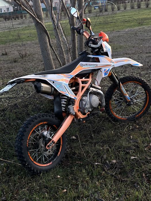 Geon 125 x-ride)