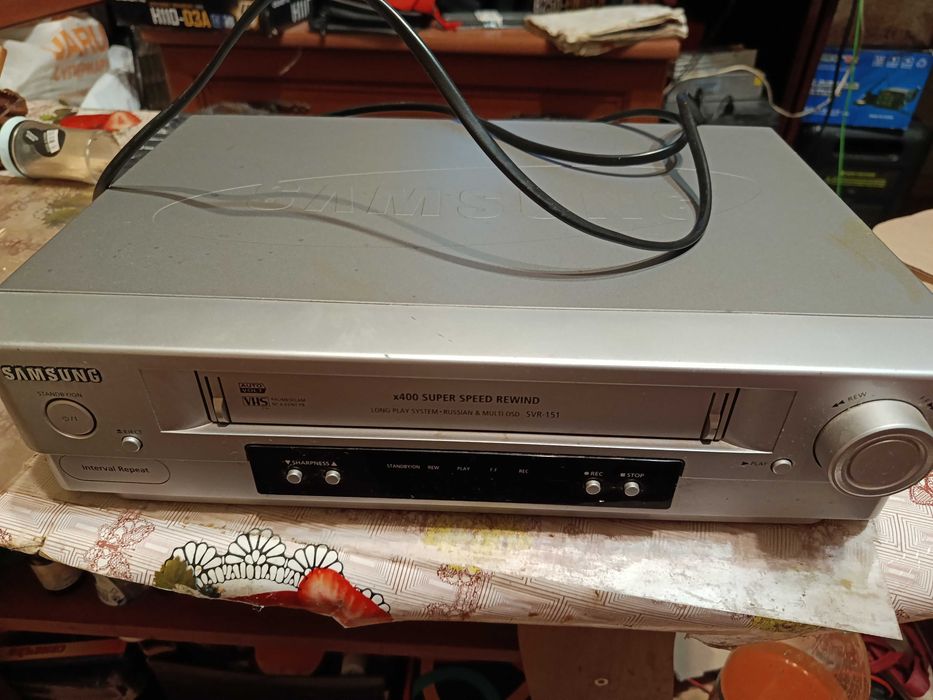 Відеомагнітофон Samsung SVR-151 (VHS) • робочий
