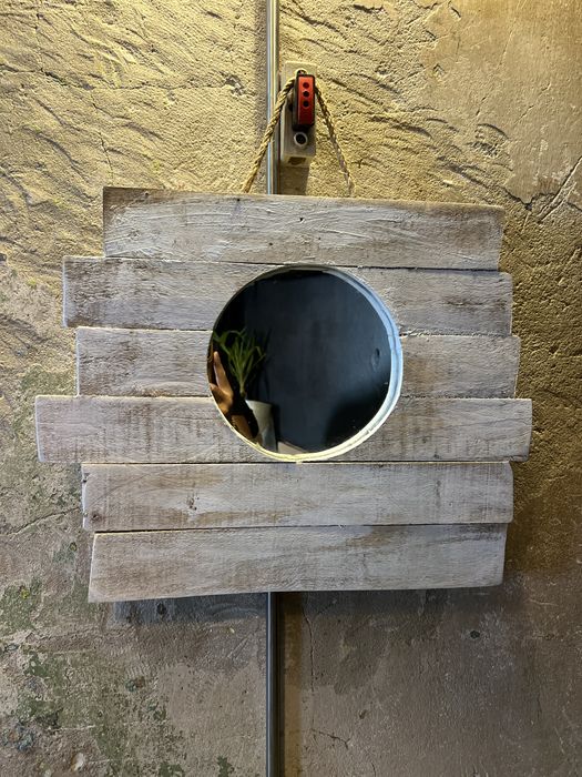 Espelho de Parede Rústico em Madeira Reciclada / Decoração Boho