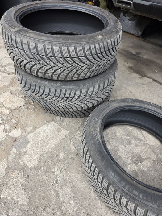 Opony zimowe Semperit SpeedGrip5 205 55 r19 8mm 4szt 2024