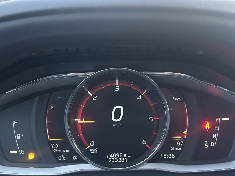 Volvo XC60 D3 150 KM Summum