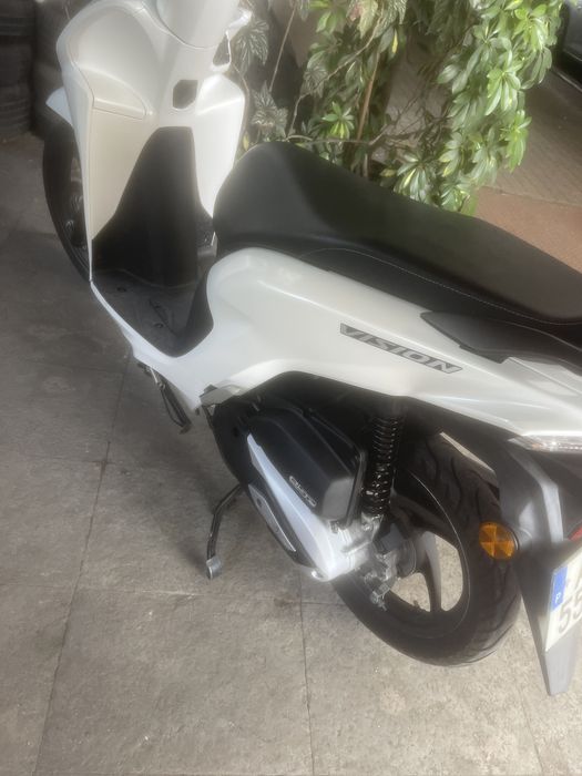 Mota honda 110CC como nova .