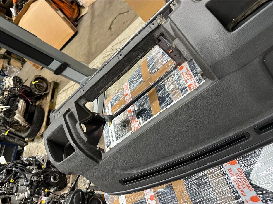 Range Rover P38 Tablier 375€