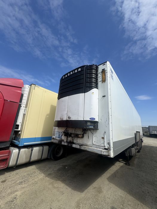 Термобудка напівпричіп schmitz