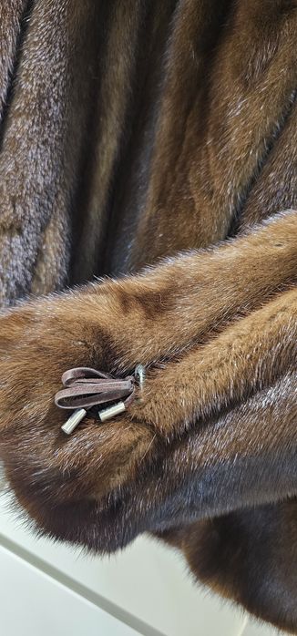 Норкова шуба, розмір S