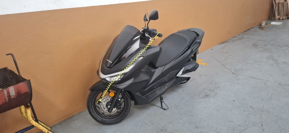 Honda pcx dx 2025