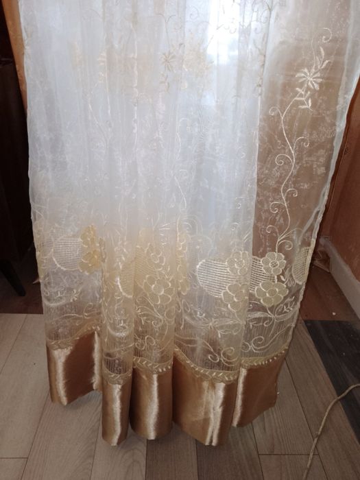 Тюль и шторы очень красивые