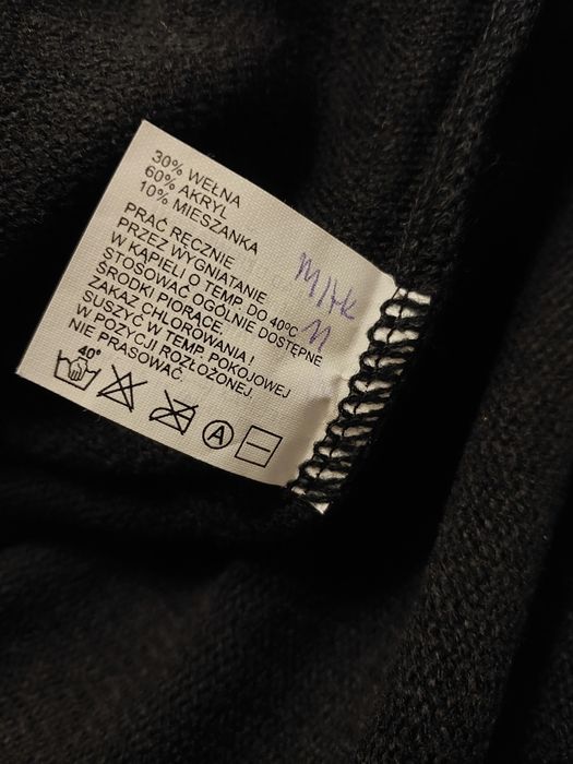 Sweter swetr sweterek  rozmiar L  jak nowy