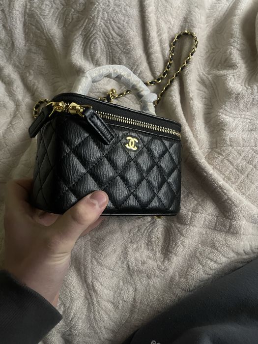 Купити сумку клатч Chanel, шкіряна сумка Chanel Vanity Case, жіноча су