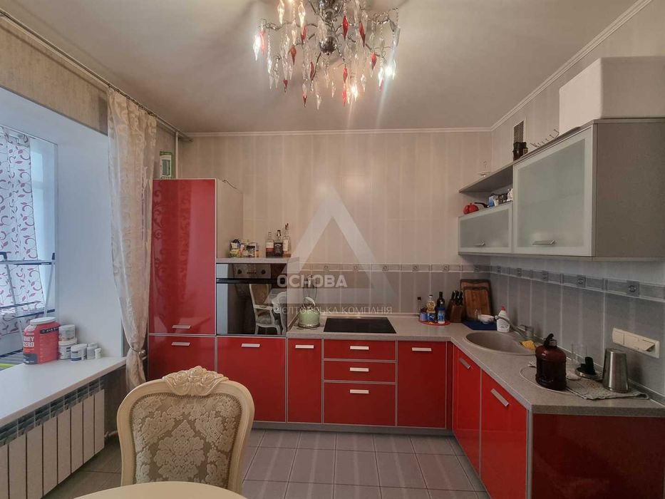 3к квартира, 93м, дом с консьержем, + паркинг