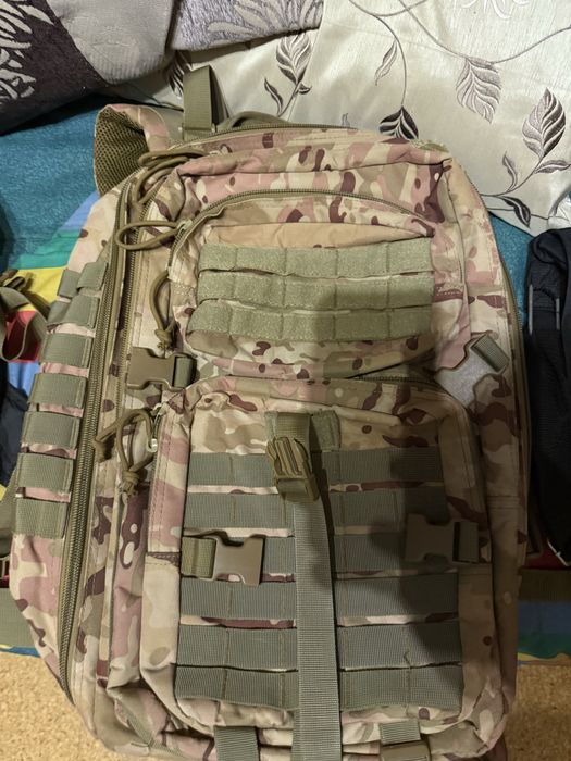 Conjunto de 3 mochilas usadas64585767748993121