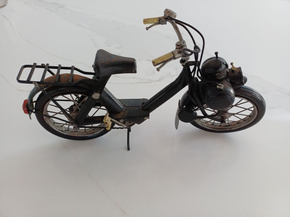 Solex miniatura em chapa