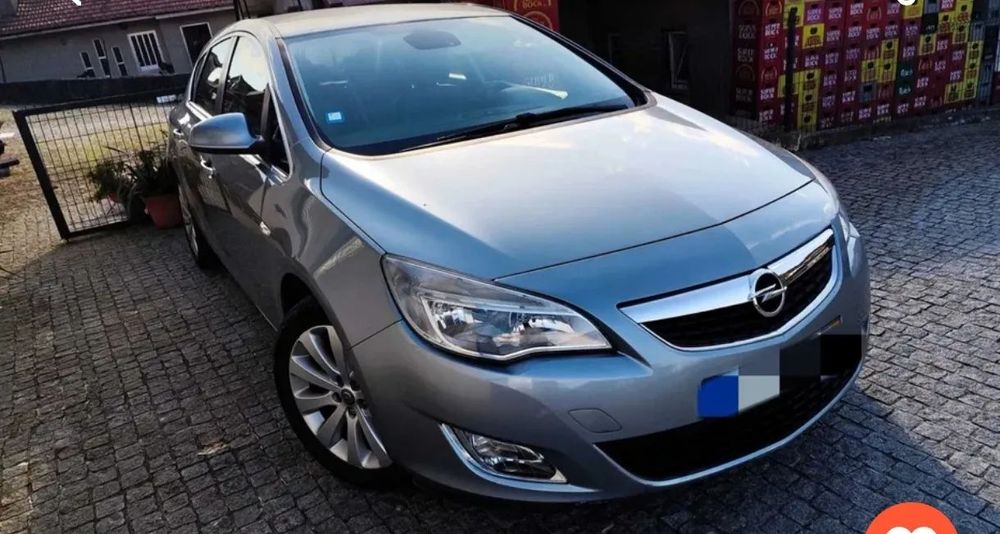 Opel Astra 1.3 CDTI Cosmo Start/Stop