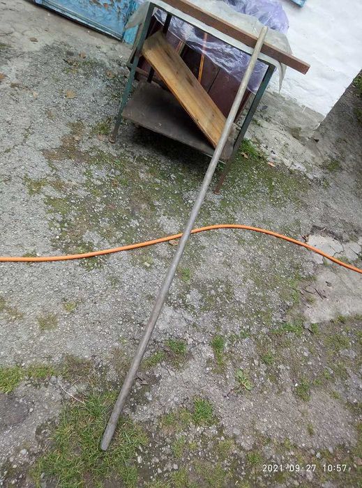 Заготовки метал и  латунь  для токарных работ и нагрузка для сварки.