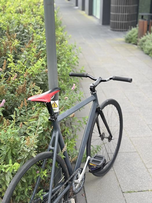 Rower Torowy, ostre koło, fixed gear