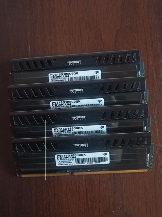 Оперативна память Patriot Viper ddr3 16гб(4х4) 1866MHz