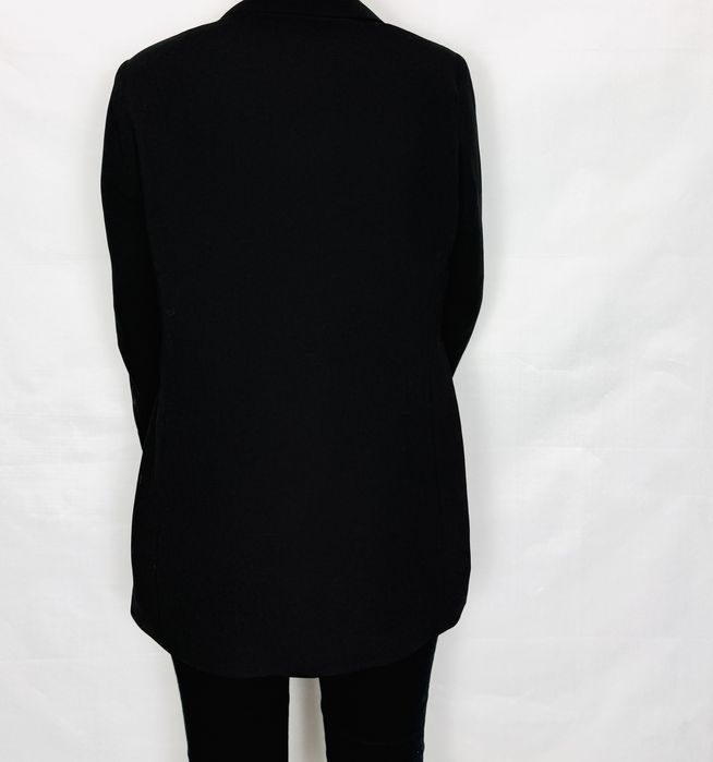 Czarny żakiet przedłużony M 38