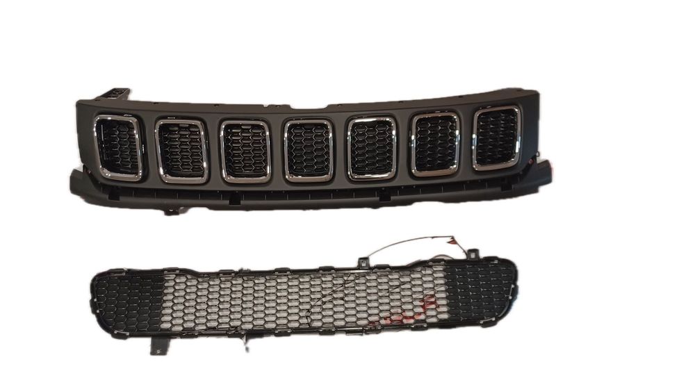 68405259AA кольца гриль решітка  в сборі Jeep Compass 17+