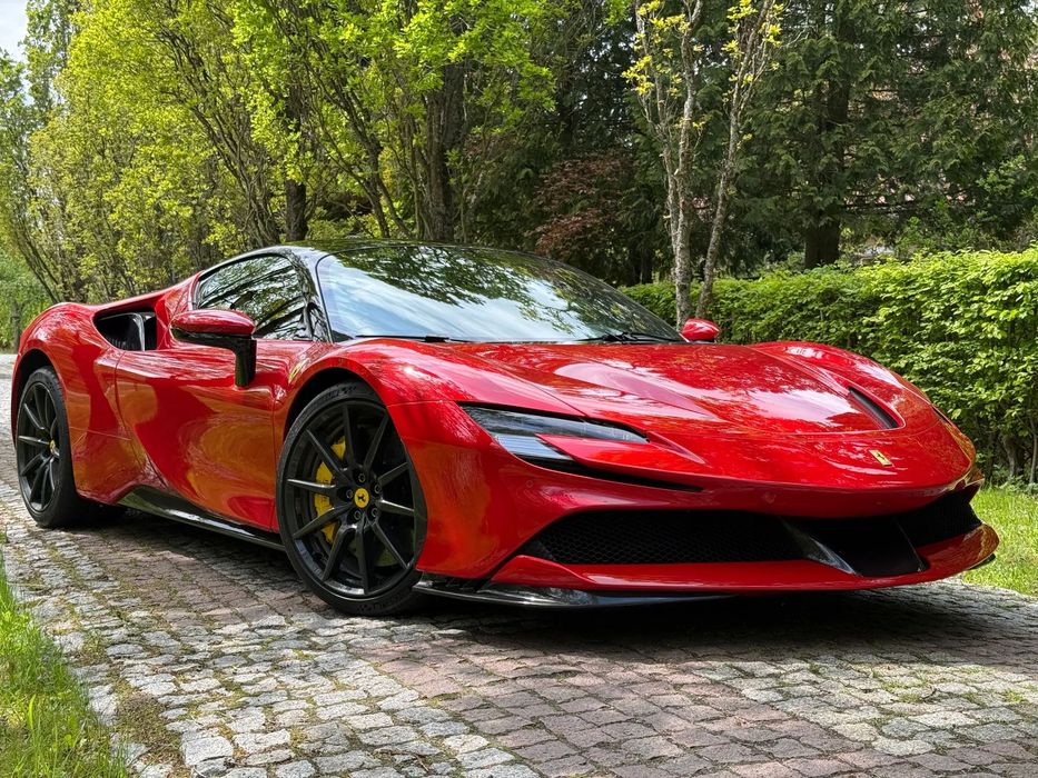 Ferrari SF90 Stradale Ferrari SF90 Stradale Assetto Fiorano Novitec