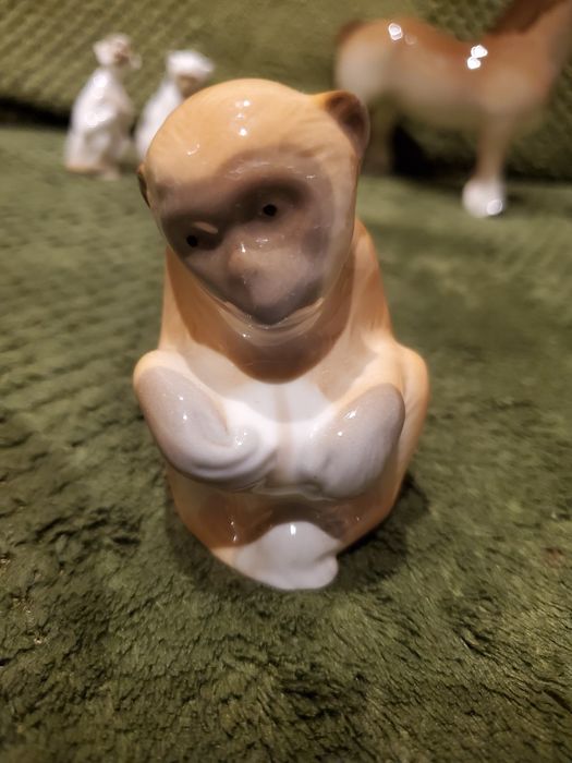 Продам  статуэтки лфз  СССР