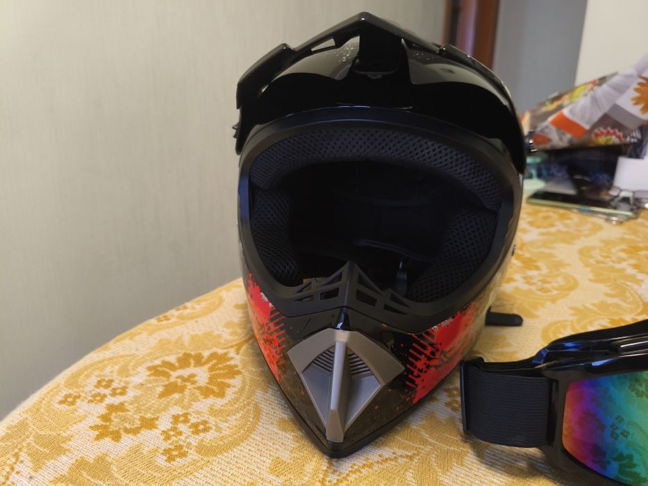 Шлем ендуро мото