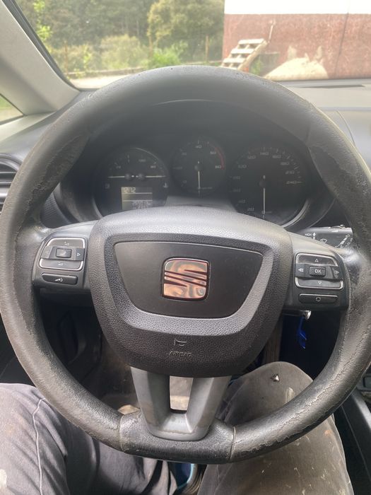 Seat leon 1.6 tdi ….€