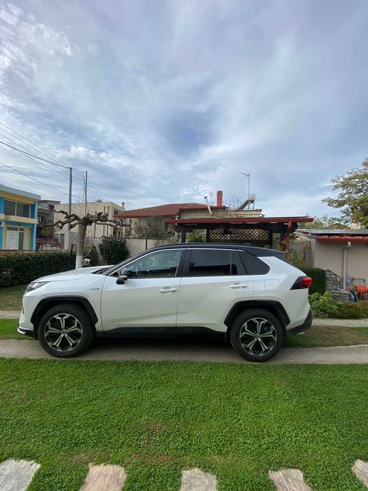 Продаж авто з ЕС і Toyota Rav 4 в ідеальному стані Full 2023