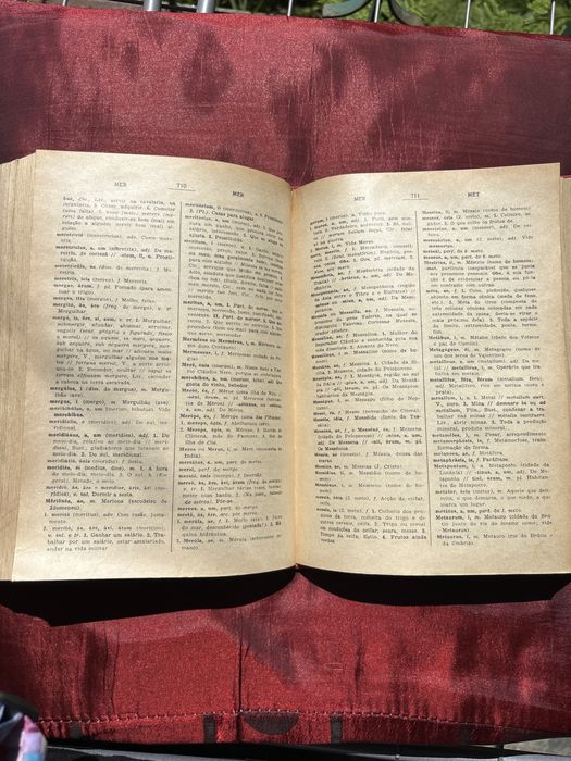 Dicionario de latim-portugues antigo