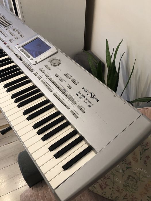 Korg Pa1x pro keyboard + orginalny case