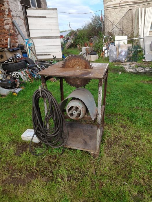 Sprzedam piłę stołową na siłę