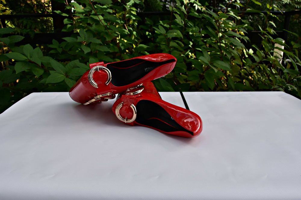 Dostępne od ręki !!! , szybka wysyłka , przepiękne i wyjątkowe szpile, obcas 30 cm, rozmiar 40, NOWE