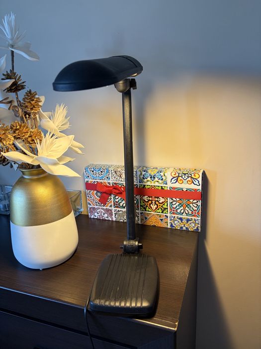 Lampa biurkowa czarna
