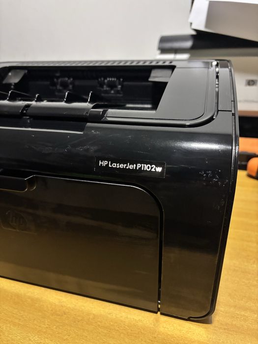 Impressora HP laserJet P1102w