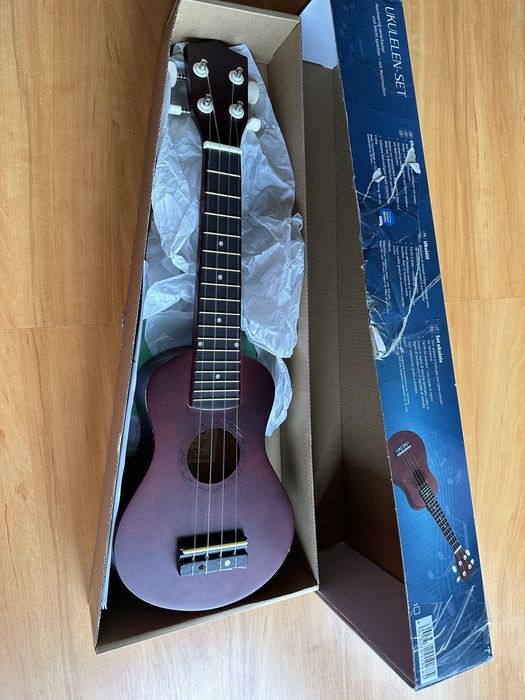 Ukulele Set z instrukcją
