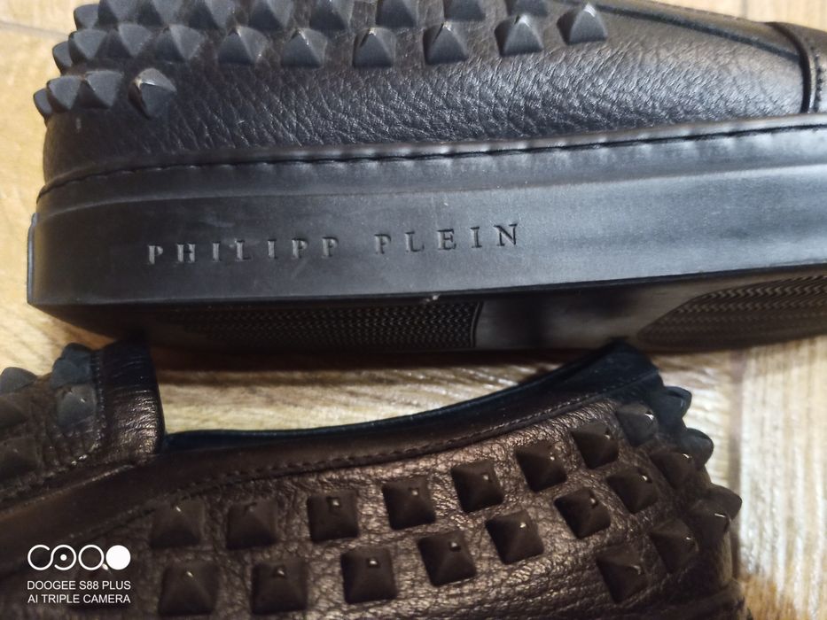 Кожаные слипоны кроссовки Philipp Plein