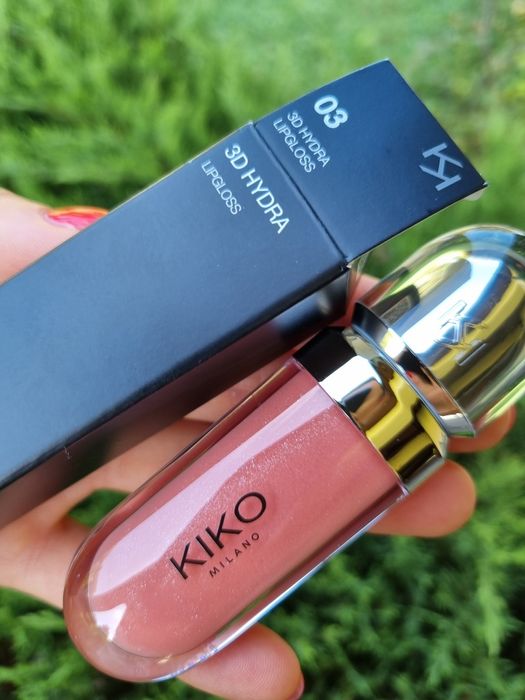 Блиск  Kiko 3 d hydra lipgloss 01 02 03 09 16 17 18 20 21 31 32